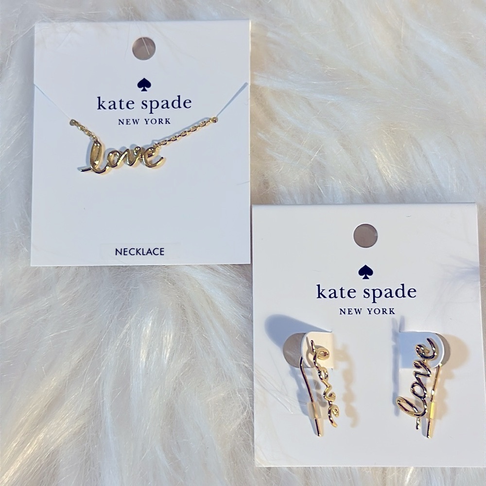 NWT-Kate Spade Say Yes Love Pendant & Earring Set